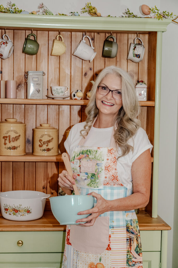 Cottage Inspired Apron